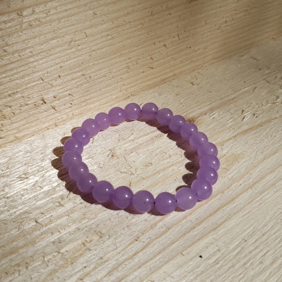 Genuine Jade Purple Bead Bracelet Stretchy - Picture 2 of 2